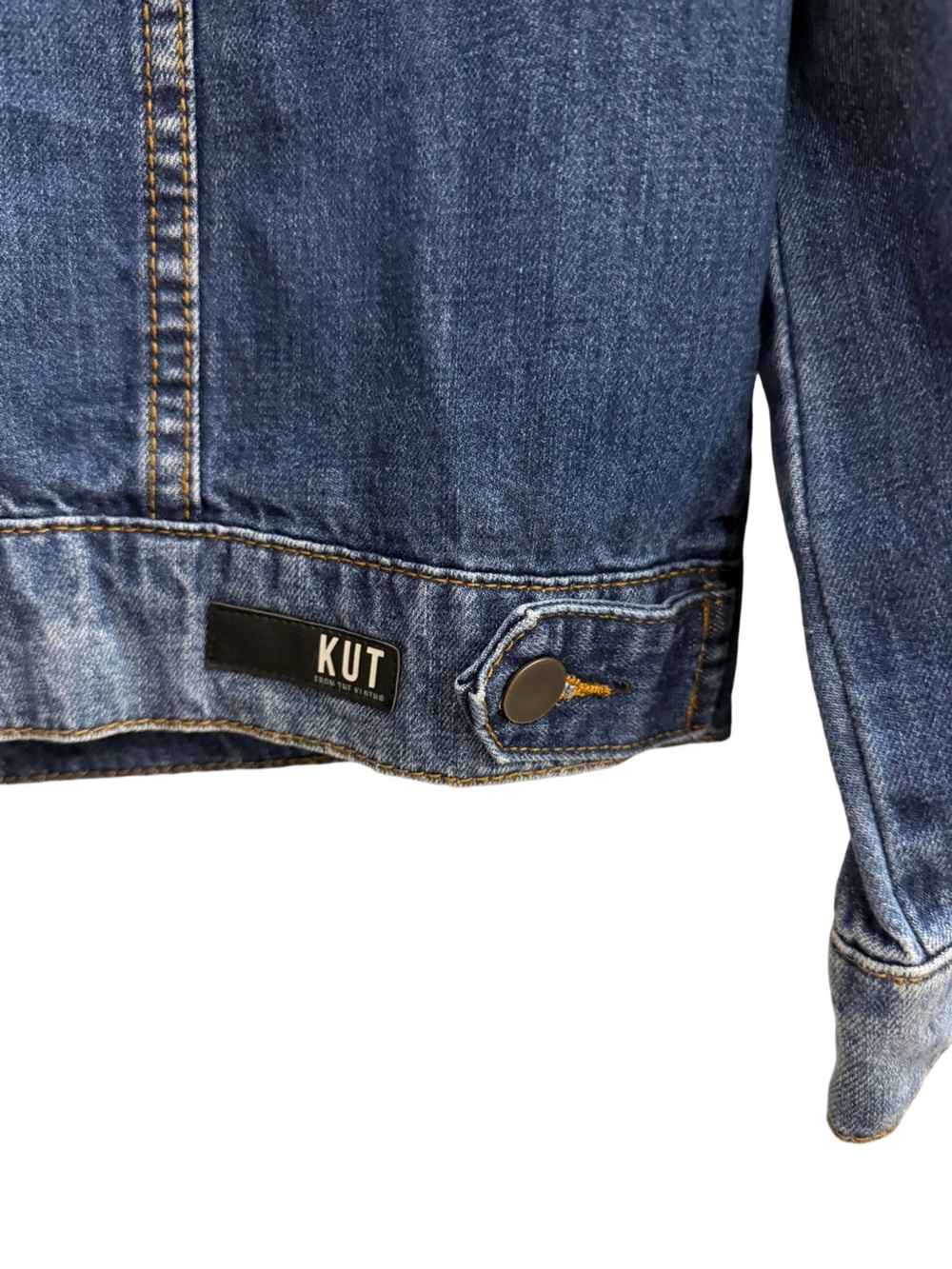 KUT From the Kloth Classic Denim Trucker Jacket Medium Wash Size M KJ0062M - Picture 5 of 11